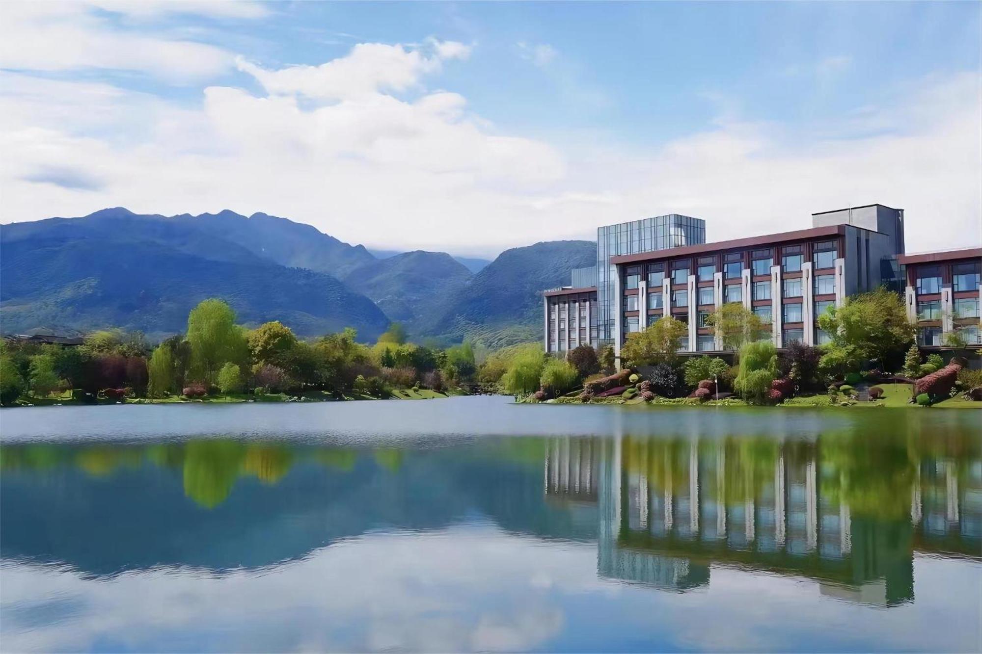 Le Méridien Emei Mountain Resort Emeishan Exterior foto